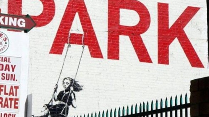 Πωλείται σε δημοπρασία κτίριο στο Λος Άντζελες με τοιχογραφία του Banksy